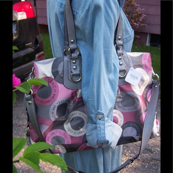 Coach Ashley Multi Gray & Pink - Picture 2 of 8